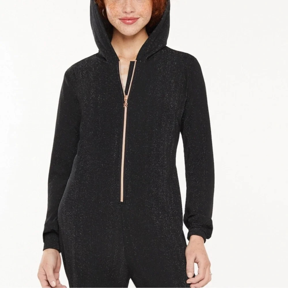 🚩Final Sale
Savage x Fenty | Sleep & Shine Hooded Onesie
